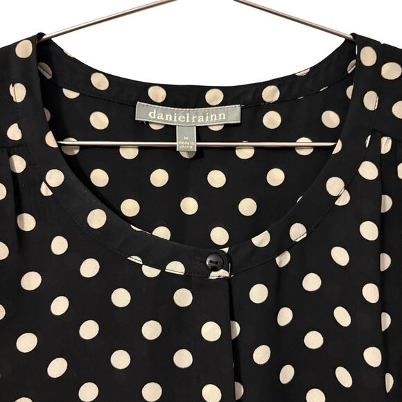 Daniel Rainn Black Cream Polka Dot Sleeveless Top with Polka Dot Trim Accent M - Picture 3 of 6